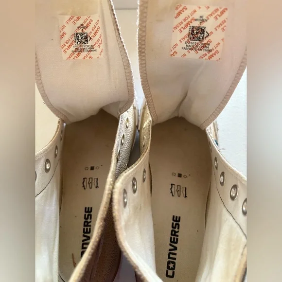 Converse Gold Leather with Custom leather panels painted by Annie Chajin. OOAK - Picture 7 of 11